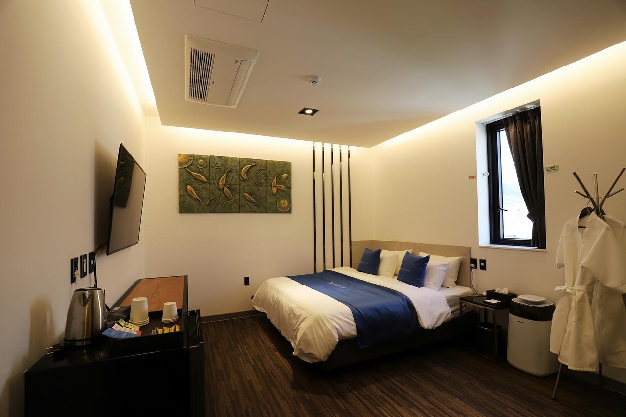 Chuncheon Hotel Bentley Екстериор снимка