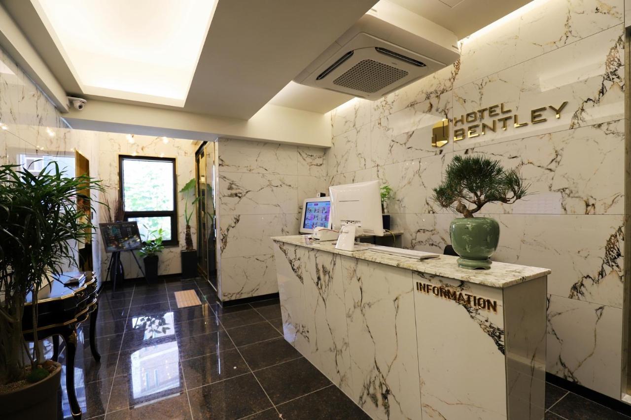 Chuncheon Hotel Bentley Екстериор снимка