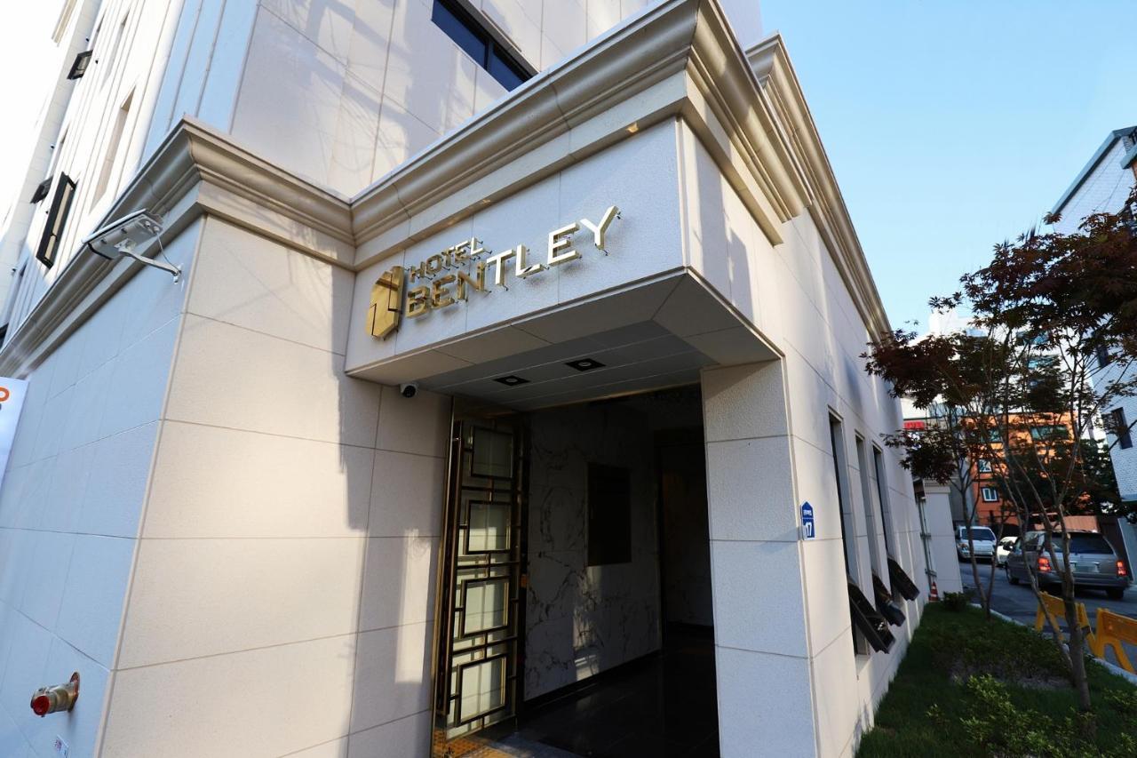 Chuncheon Hotel Bentley Екстериор снимка